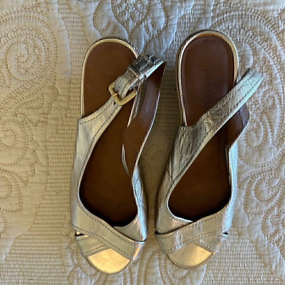 Franco Sarto LEATHER gold peep toe wedge sandals women size 8.5 M - Picture 2 of 7